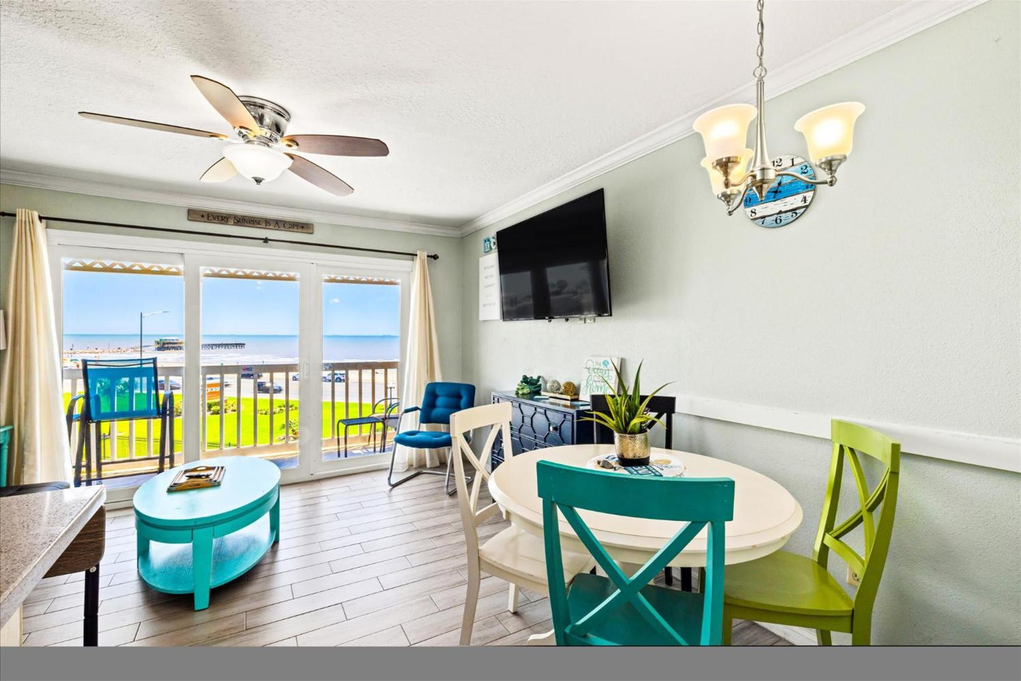 Charming Waterfront Condo Galveston Exteriör bild