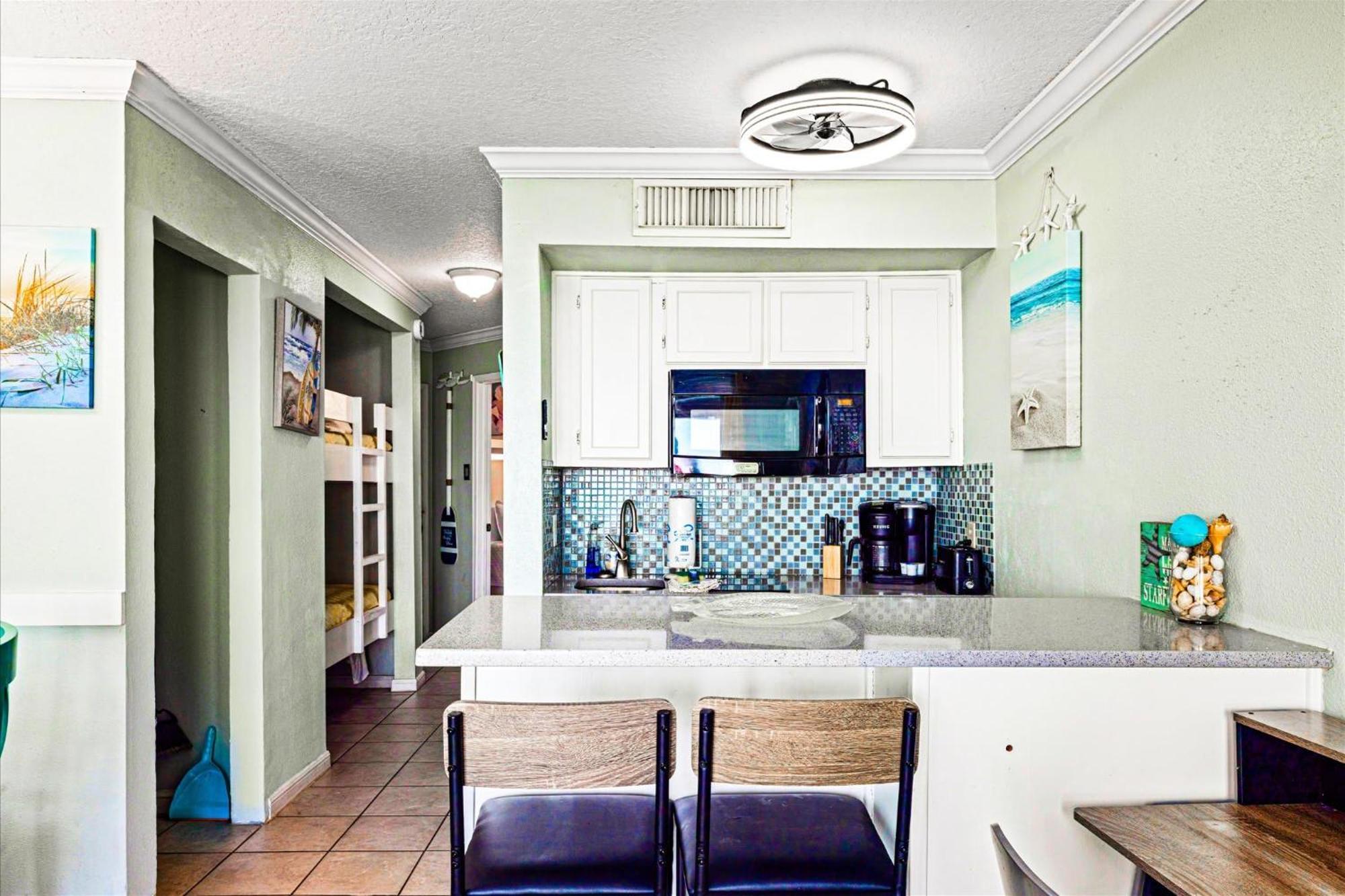 Charming Waterfront Condo Galveston Exteriör bild
